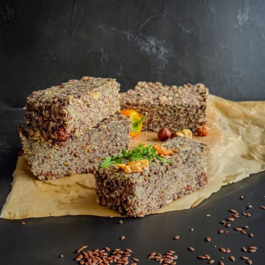Brot ohne Mehl - saftiges Haferflockenbrot – Omas Rezepte