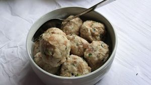 semmelknoedel rezept oma
